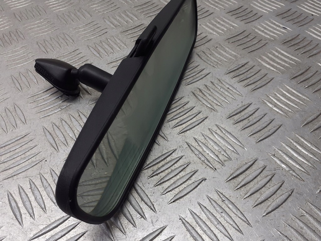 фото №1, Зеркало внутреннее mazda 6 2.3 e8011681