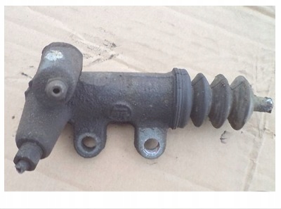 фото №1, Toyota carina e 1.8 96r - циліндр зчеплення