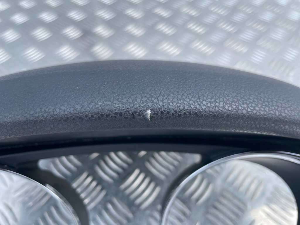 фото №4, Citroen c4 aircross рамка защита 8060a180