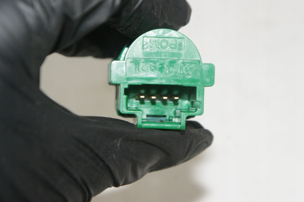 фото №13, Датчик вимикач світло світла стоп peugeot 308 t9 kombi 9804869480