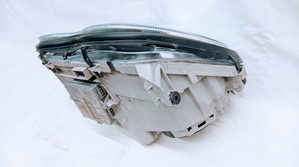 фото №7, Лампа mercedes c-klasa w 203 lift bi ксенон cała europa