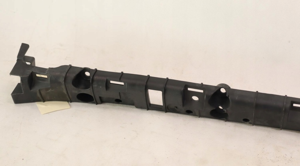 Напрямна кронштейн накладки порога праве tesla x в Україні