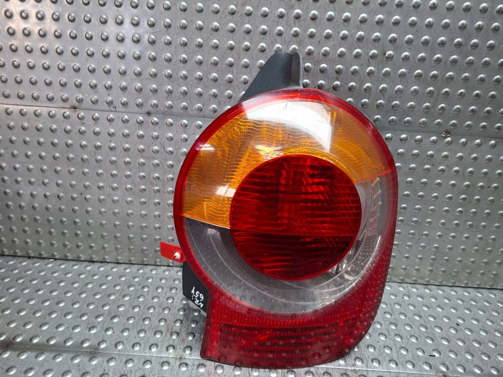 Купити Лампа задня права 820021220 renault modus 2004-