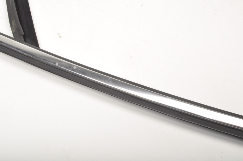 фото №12, Volvo s60 ii v60 молдинг дверь правая перед передняя 30784000