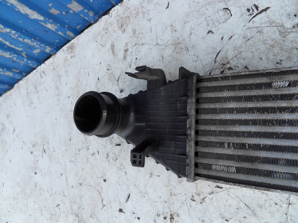 фото №7, Mercedes glk x204 08-12 3.0 cdi радиатор интеркулер воздуха