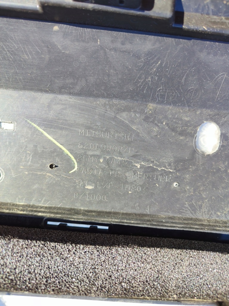 Mitsubishi outlander iv 4 620a9w08zp бампер передній перед Доставка