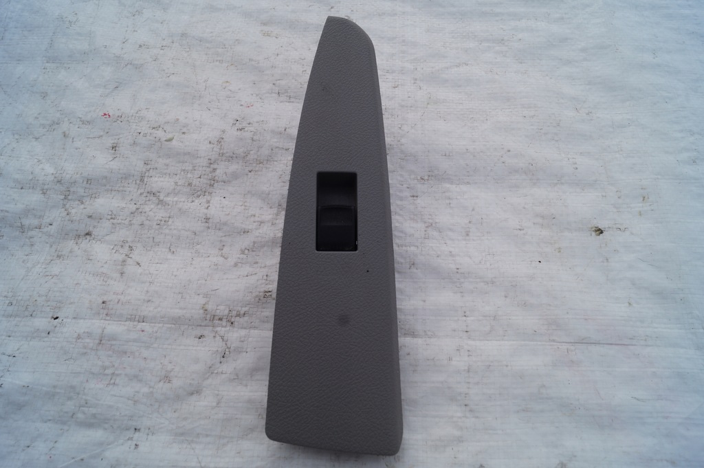 фото №1, Переключатель окон задняя левый toyota highlander ii 2