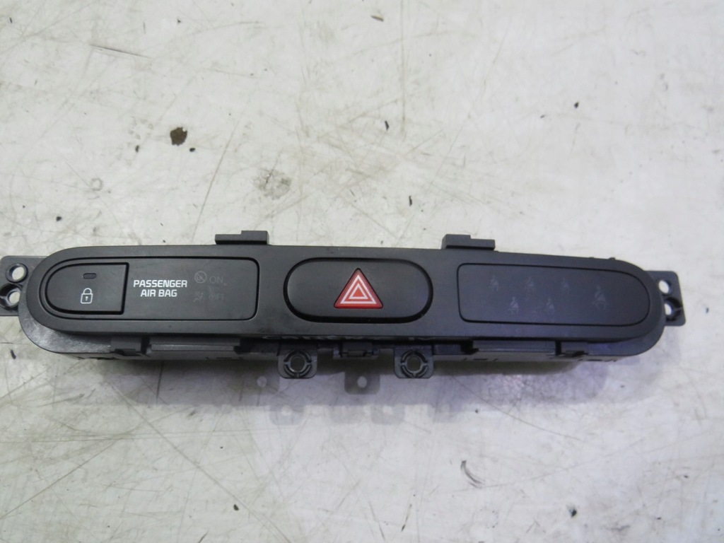 фото №1, Кнопка світла аварійних carens iv