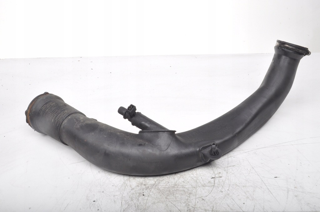 фото №1, Volvo s40 ii 2.0 d3 труба воздухозаборник воздуха 31319646