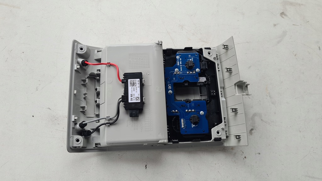 фото №7, Vw golf vii 12-19r лампа освітлення салону стельовий 5g0868837