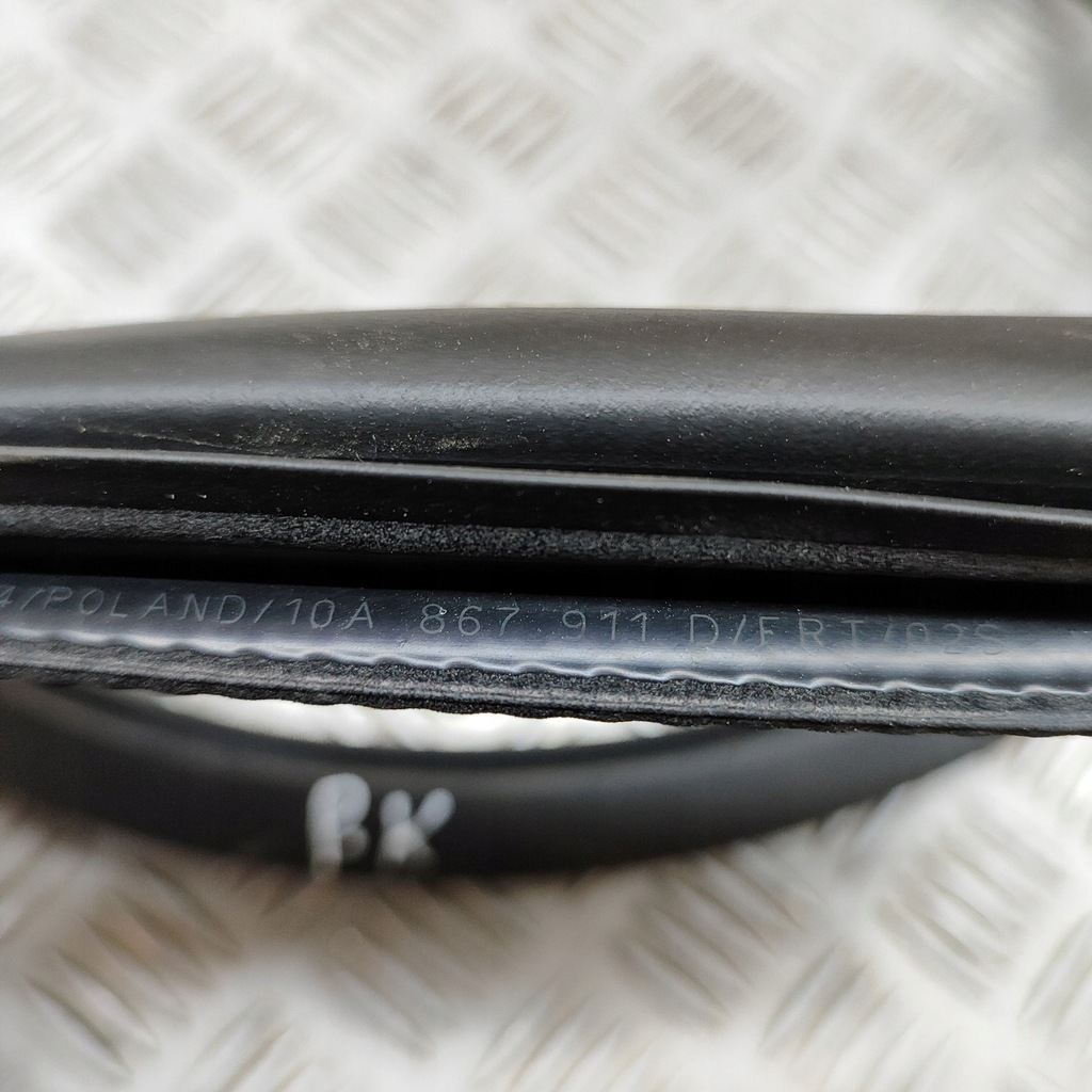 фото №6, Cupra born 2023 ліва сторона прокладка двері