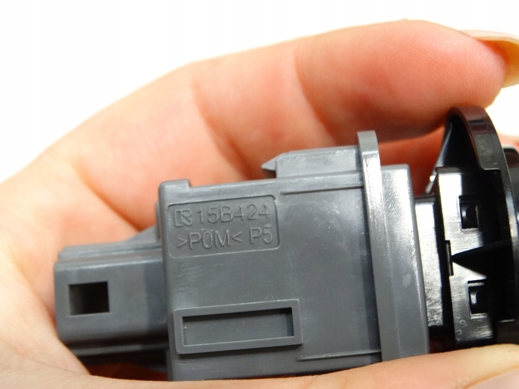 фото №6, Кнопка света аварийных toyota aygo lift 15b424