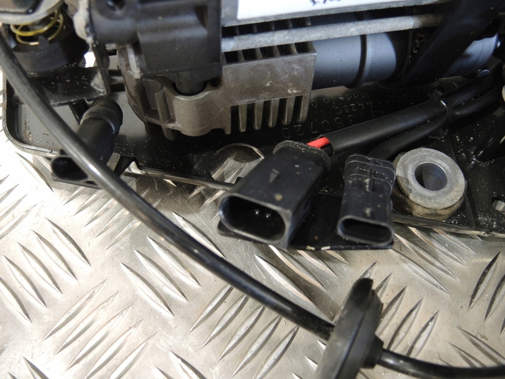 фото №4, Volvo xc90 ii t8 2017r компресор підвіска