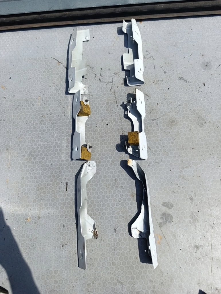 фото №1, Vw t5 caravelle multivan кронштейн пластина ручка стельовий задня