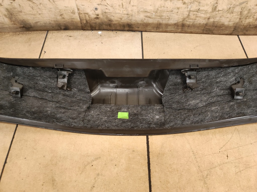 фото №8, Молдинг накладка захист na pas поперечина задня porsche cayman 981