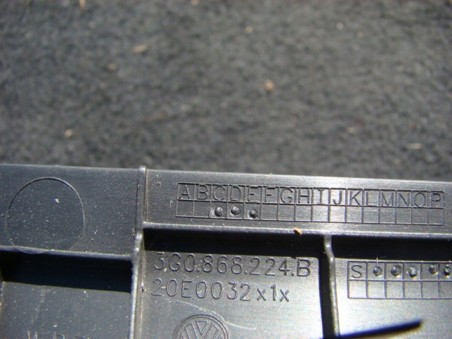 фото №4, Молдинг захист стійка passat b8 3g0868223b