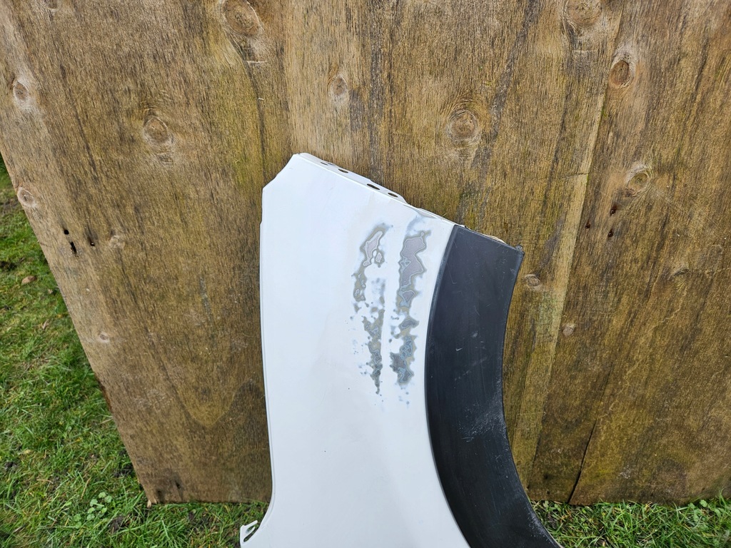 фото №6, Крыло правый перед citroen c3 iii молдинг 16-