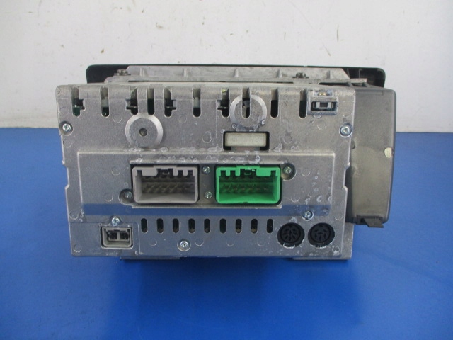 фото №2, Volvo v70 ii радио заводской cd+kaseta 8651152-1