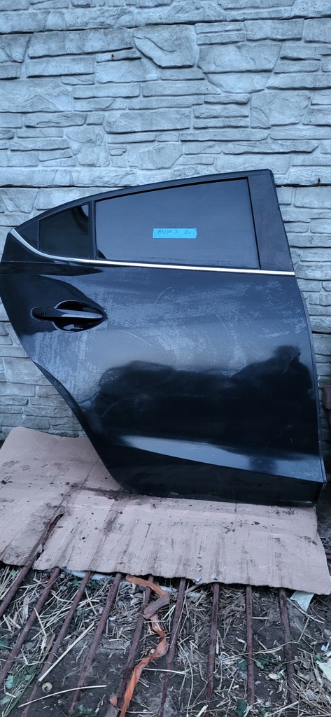 фото №1, Mazda3 mazda 3 18r дверь правое задние задняя