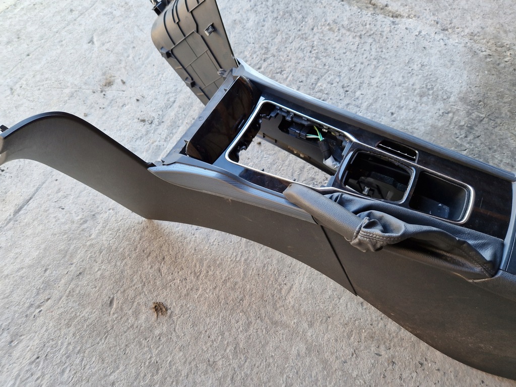 фото №9, Туннель средний подлокотник peugeot 508 i sw