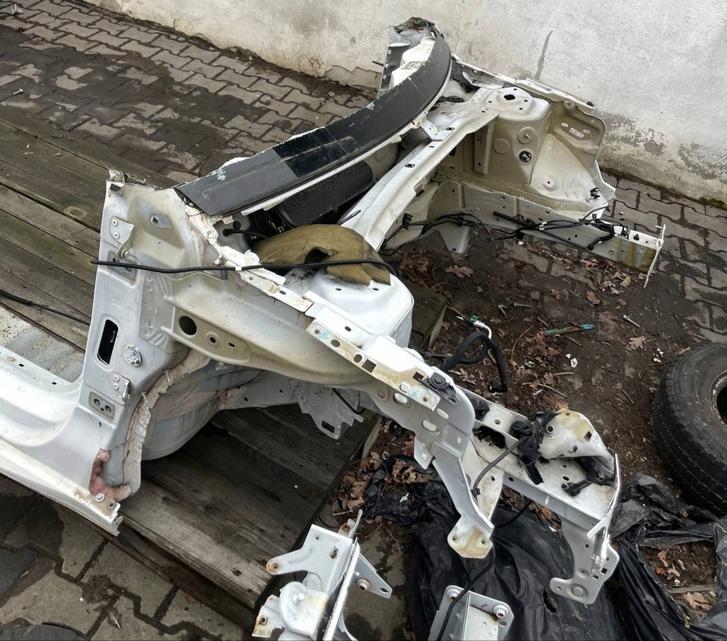 фото №1, Четверть лонжерон правая левая порог блок двигателя peugeot 208 2 ii 2021