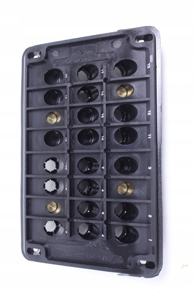 Пластик захист mercedes actros mp1 a9414310046 Ціна