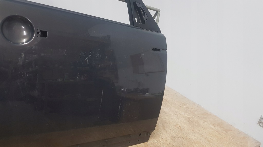 фото №9, Land rover discovery 4 двері передні перед праве