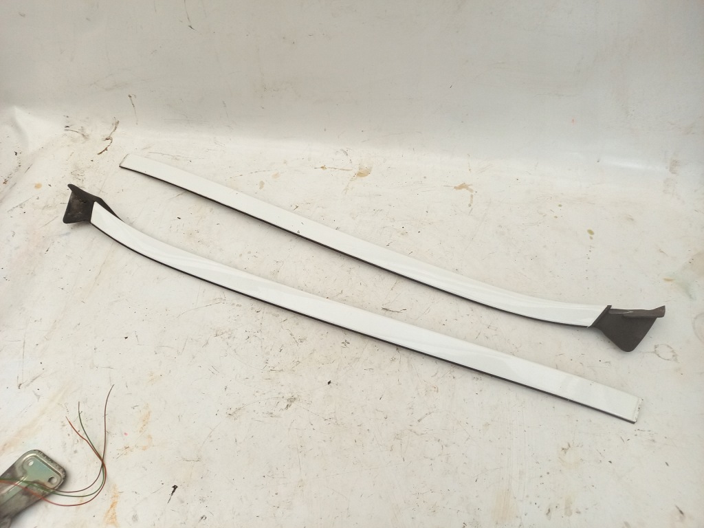 Молдинг стекло лобовое левая правая mercedes e-klasa w212 15r. 149 Недорого