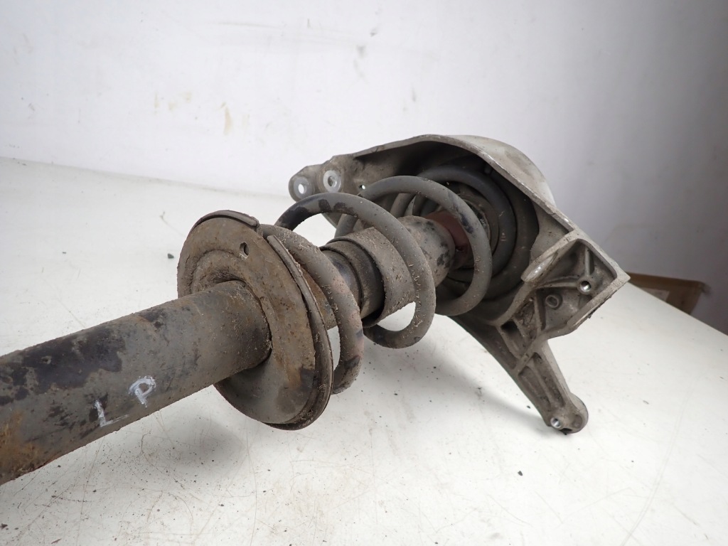 фото №8, Амортизатор правый левый передний audi a5 85 sportback 8k0413031ae