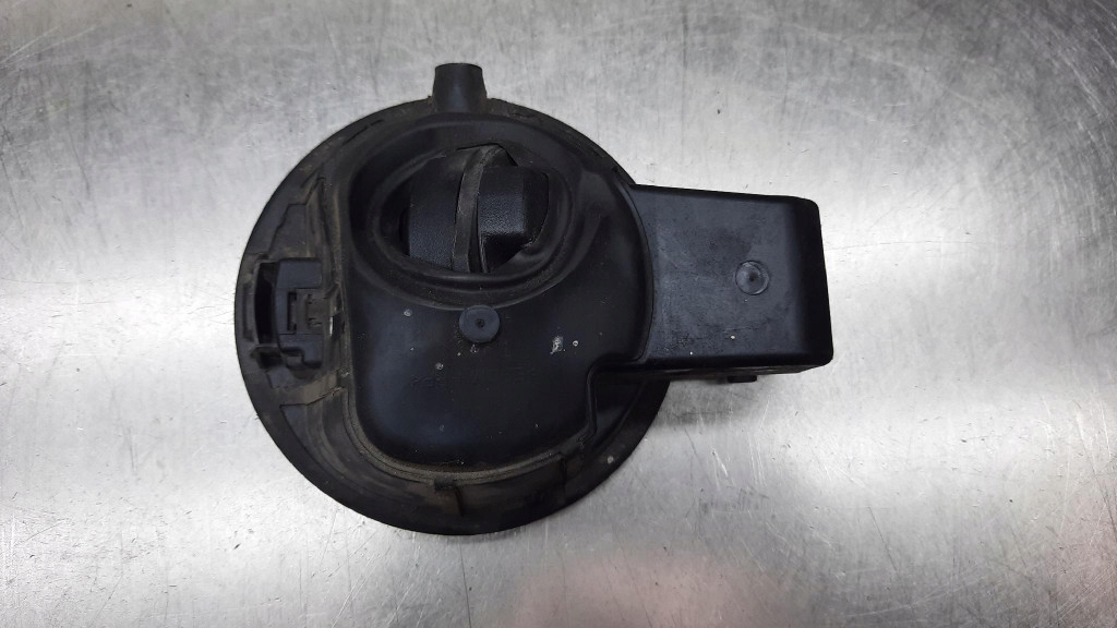 фото №7, Кришка заливної пального 5j6809857a skoda fabia ii