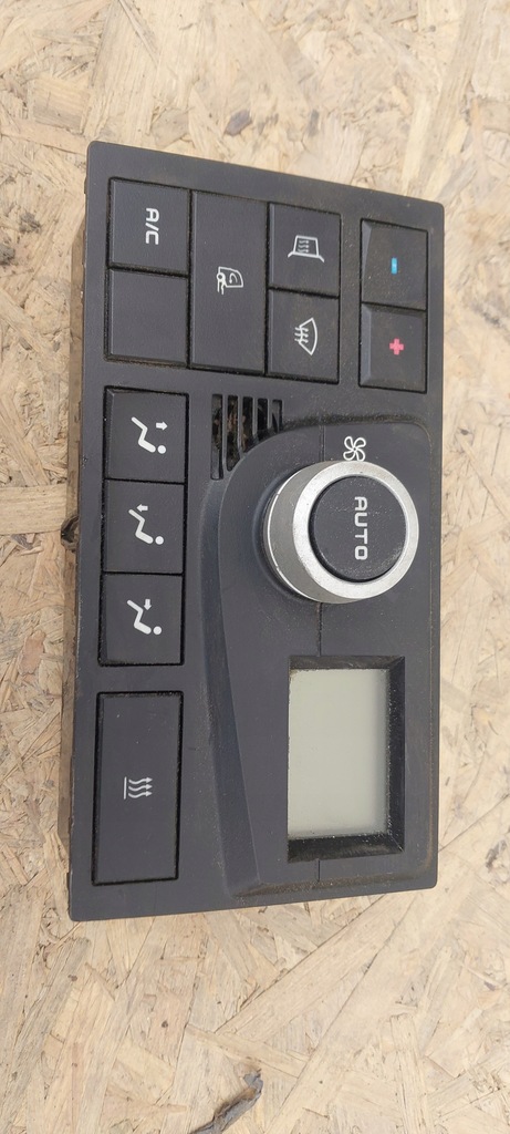 фото №1, Renault range панель отопления кондиционера