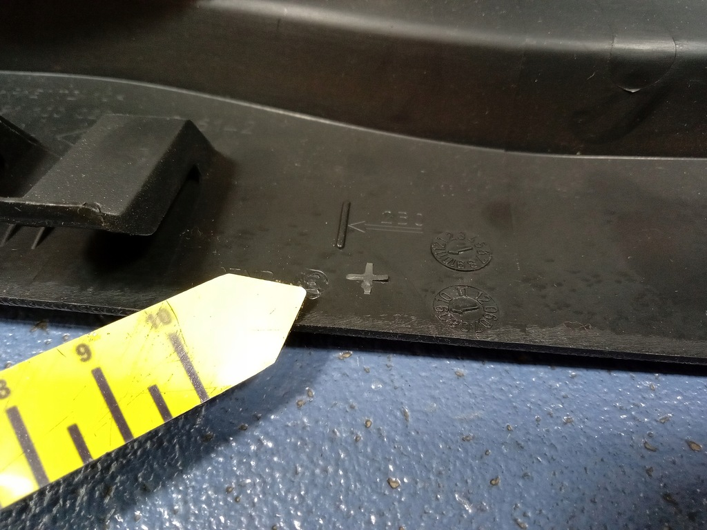 фото №7, Laguna iii kombi защита багажника правая 799110002r