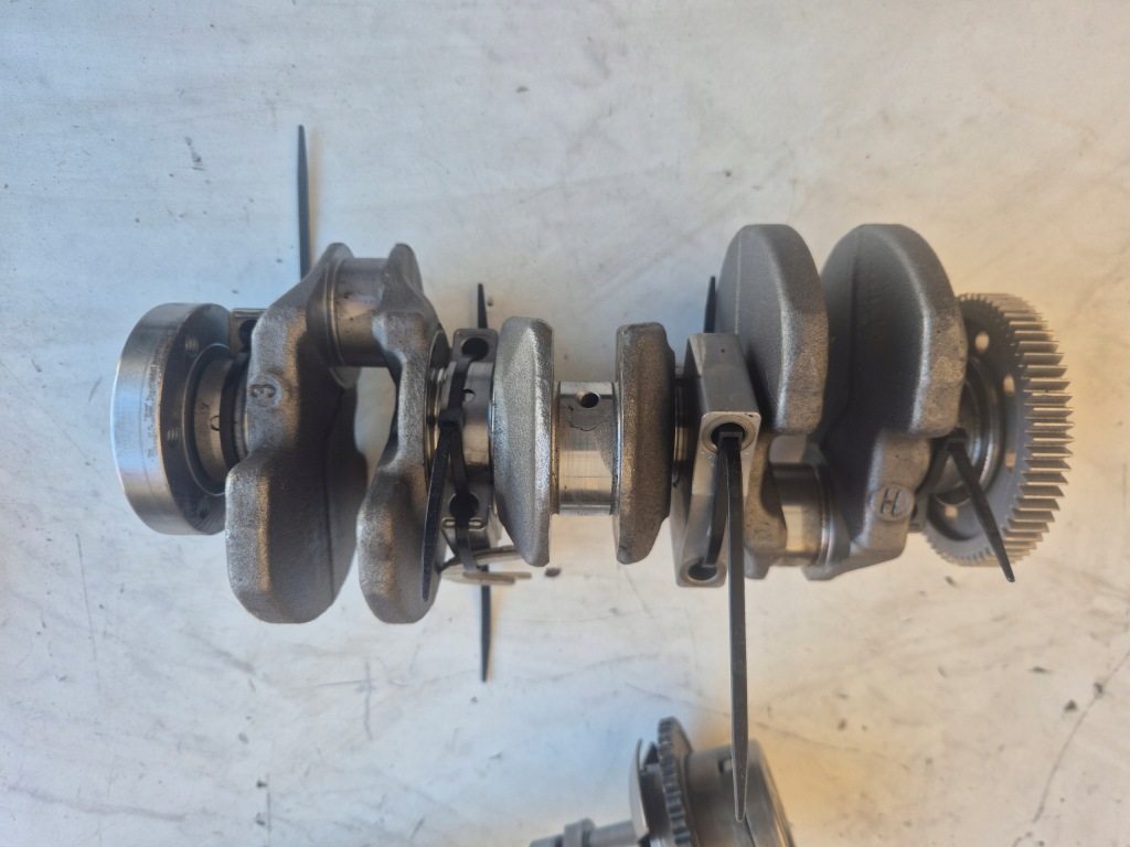 Купить Peugeot opel citroen 1.2 thp wał коленчатый