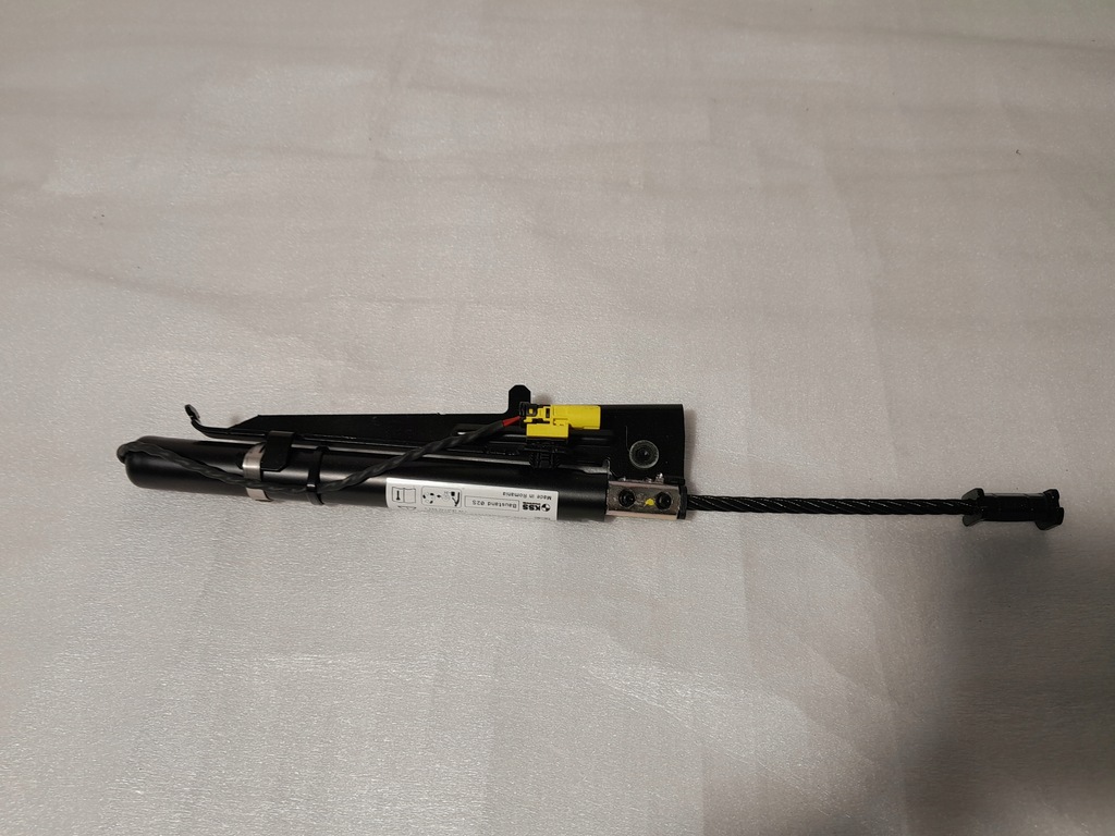 фото №1, Audi q8 4m натяжитель поперечина безопасности левый перед 4m0857619a