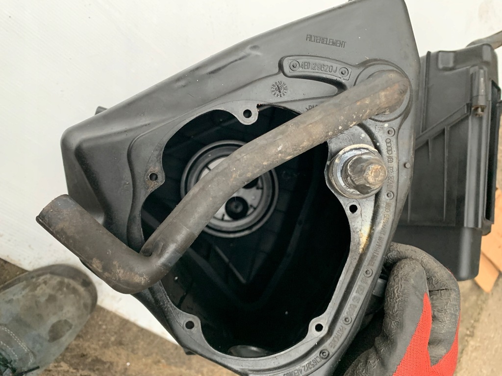 фото №5, Audi a8 d3 lift 4.2 tdi корпус фильтра воздуха