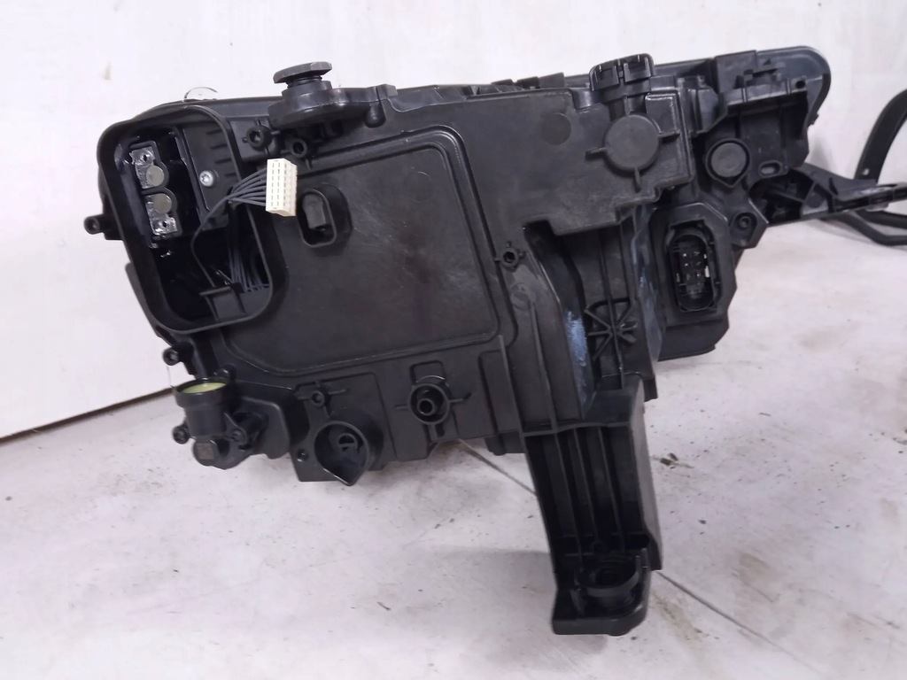 фото №8, Ford tourneo connect 21- лампа левый перед передняя левая full led