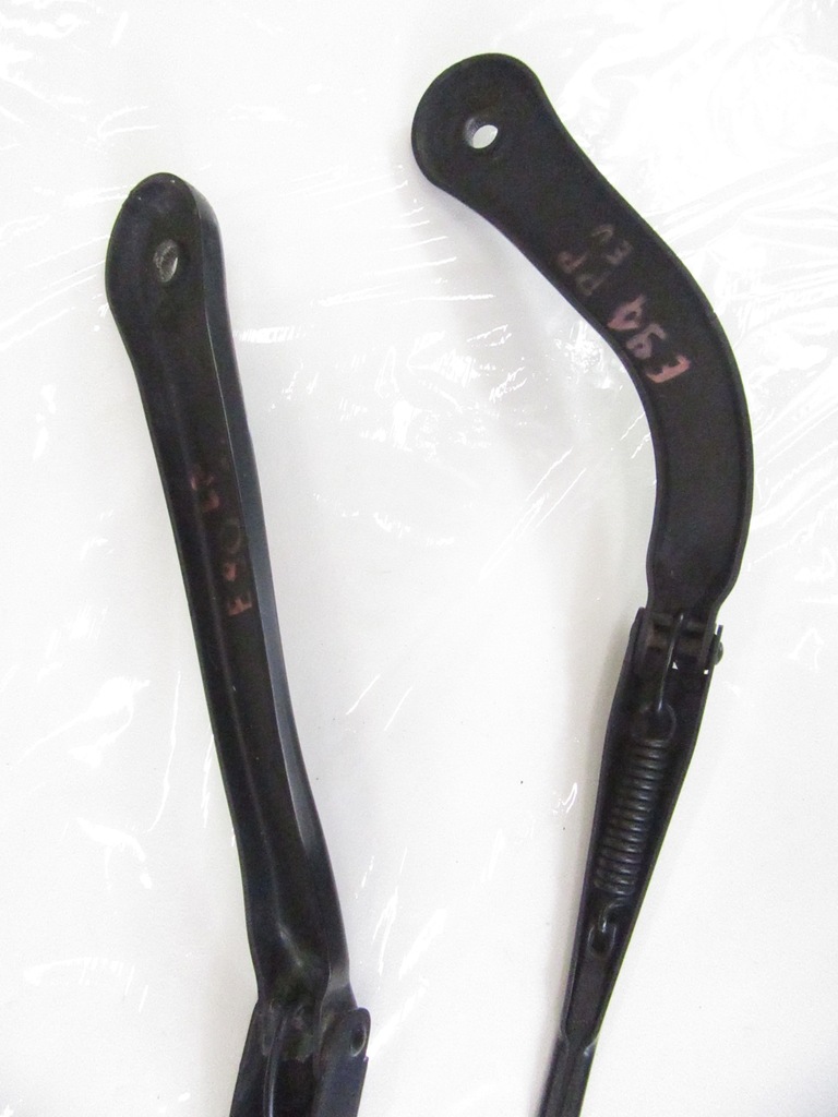 фото №9, Важіль важелі двірники праве ліва перед bmw e90 e91 lci e92 e93 eu