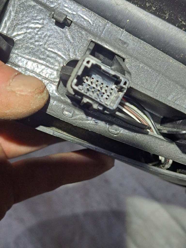 фото №8, Renault zoe ii зеркало правое 9 pin europa