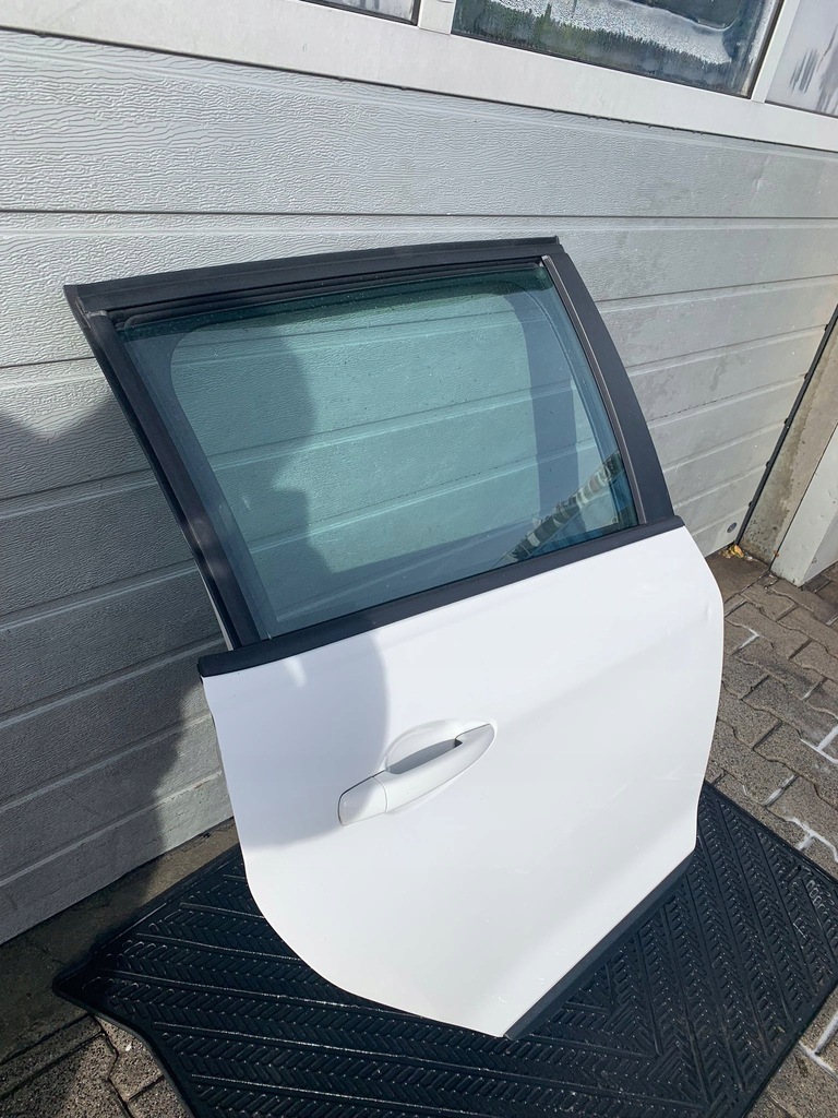 фото №1, Peugeot 2008 i дверь правый задняя ewp ewpb