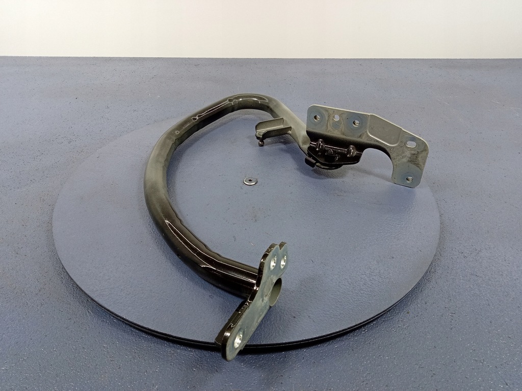 фото №1, Volvo s60 ii петля кришки задня правий 31349170