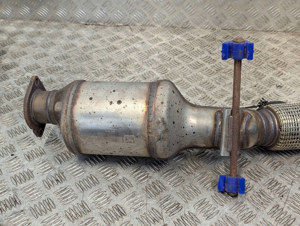 фото №8, Volvo xc40 2017-2025 2.0 b3 каталізатор фільтр