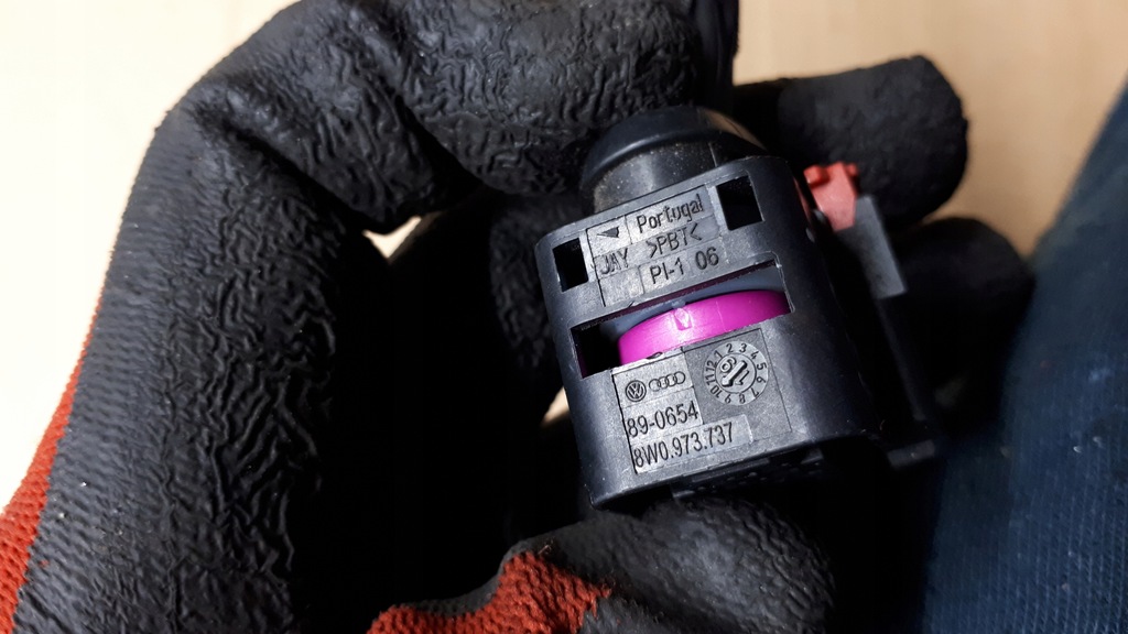 фото №8, A4 b9 lift колодка штекер соединитель 8w0973737 a5 8w