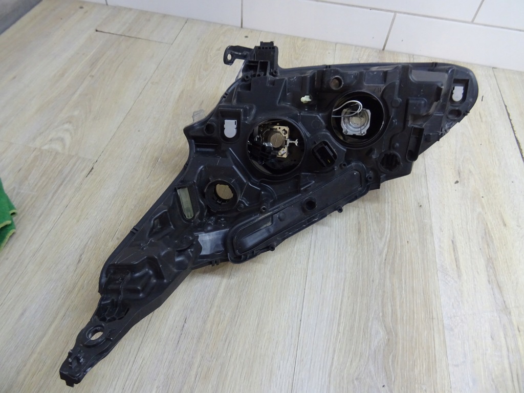 фото №8, Peugeot 208 i lift led лампа перед права 9810805880 llu