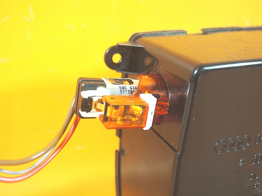 фото №8, Audi a5 8t 16km бардачок туннель подлокотник 8k0864981d