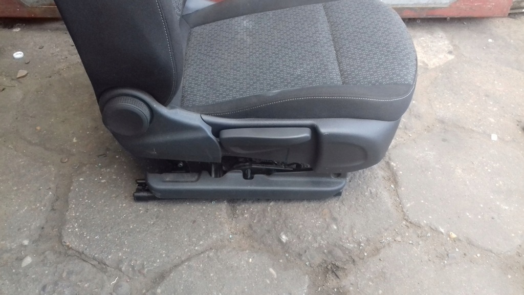 фото №6, Сиденье правый перед opel crossland x anglik