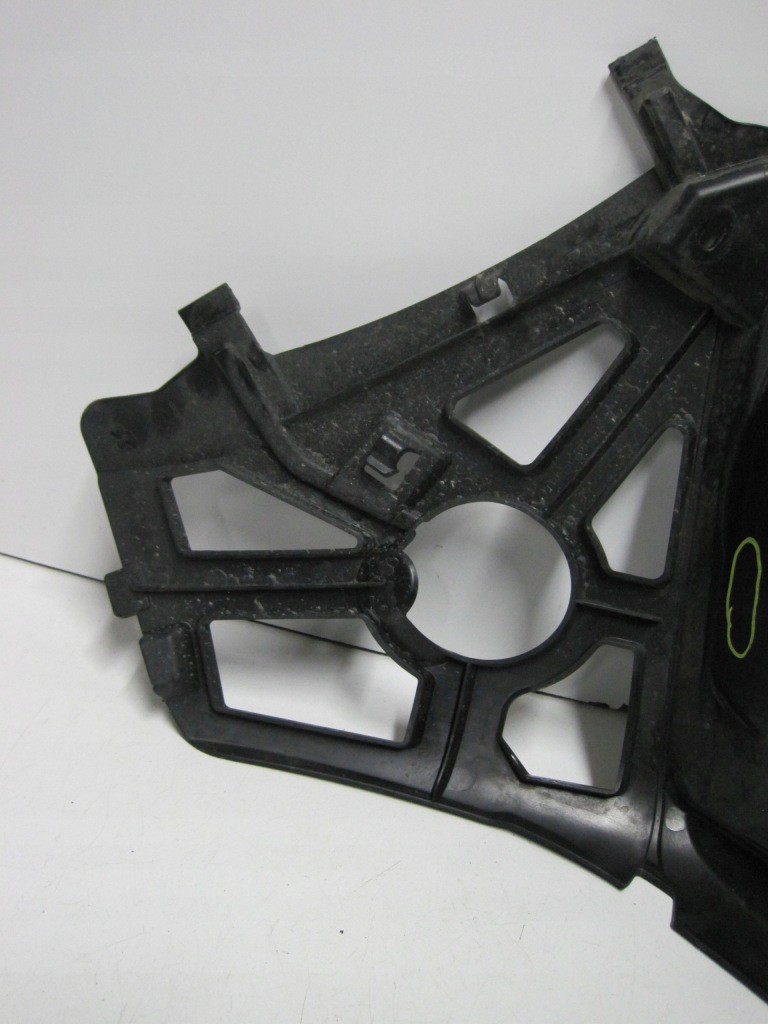 Напрямна бампера opel grandland 9840131577 Недорого