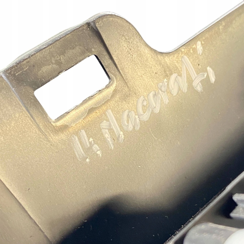 фото №11, Maserati ghibli 2014 бардачок панели приборной панели / комплект