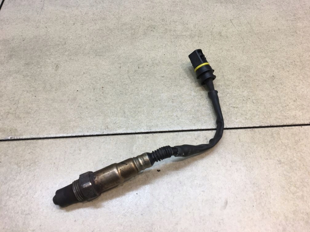 Купити Датчик лямбда-зонд mercedes w168 1.6 0015403717