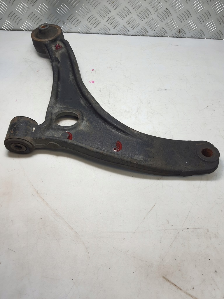 фото №1, Opel movano b 2019 левая сторона нижний рычаг передний