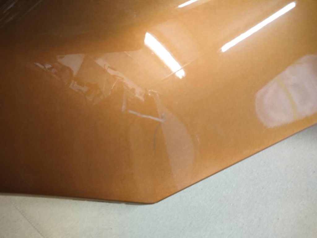 Renault captur передний правый  крыло  оригинал полный, нет клеёный с Разборки